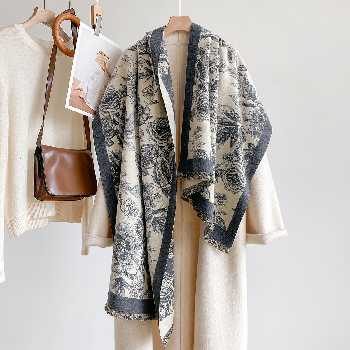 İmitasyon Kaşmir Eşarp Kadınla - Pashmina Wrap Large incelemesi ve fiyatı